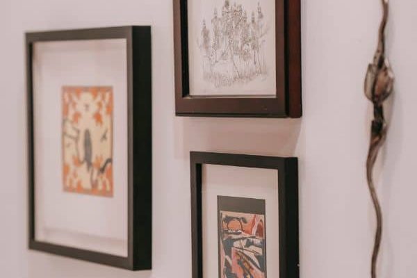 picture-art-hanging